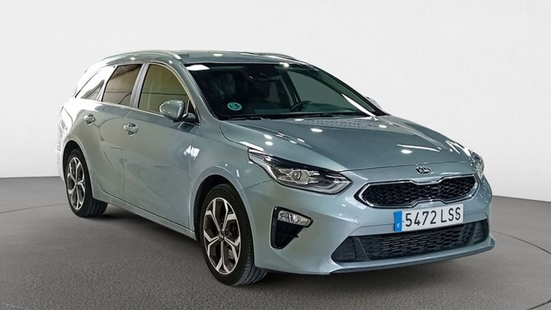 Kia Cee`d SW • 2021 • 71,909 km 1