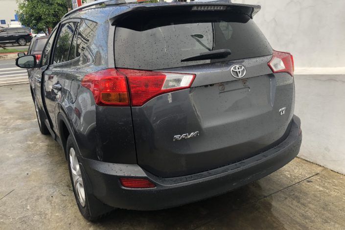 Toyota RAV4 • 2015 • 32 km 2