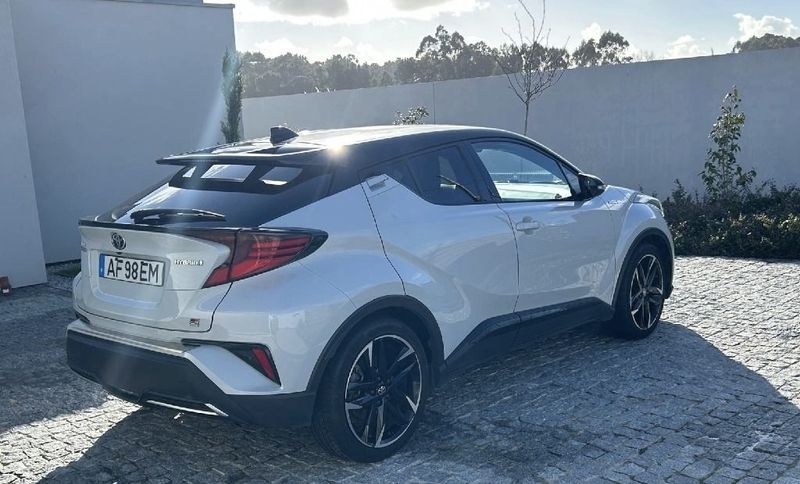 Toyota C-HR • 2021 • 89,900 km 2
