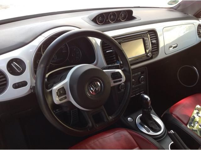 Volkswagen Beetle • 2011 • 118,000 km 8