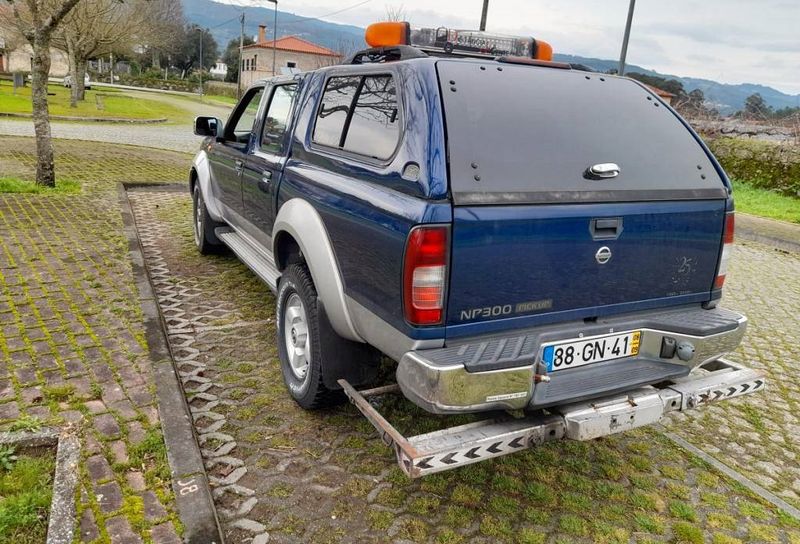 Nissan Pickup • 2008 • 70,000 km 3