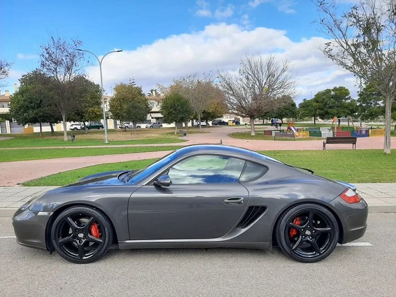 Porsche Cayman • 2007 • 169,000 km 3