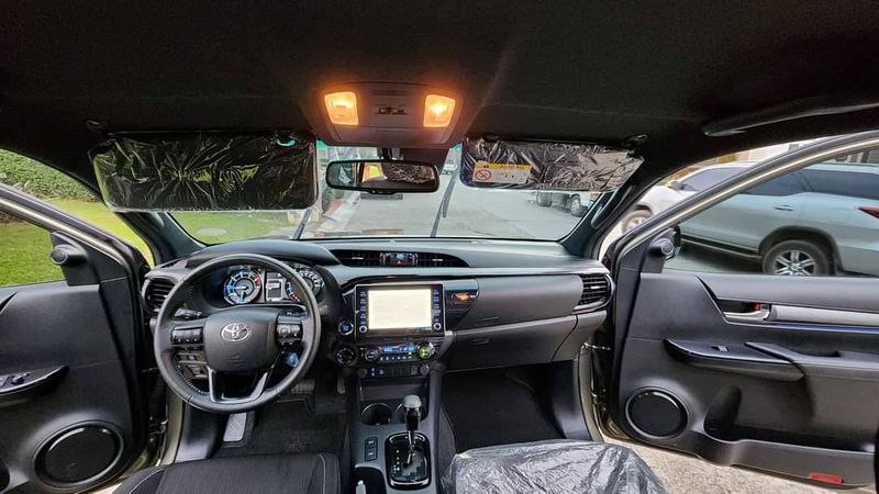 Toyota Hilux • 2020 • 21,097 km 4