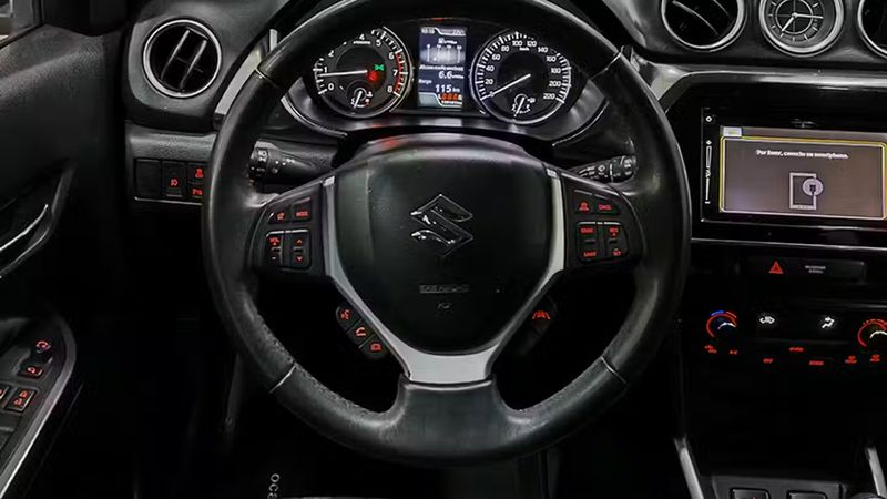 Suzuki Vitara • 2018 • 119,101 km 9