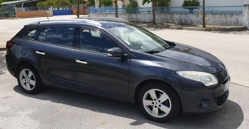 Renault Mégane • 2010 • 344,900 km 2