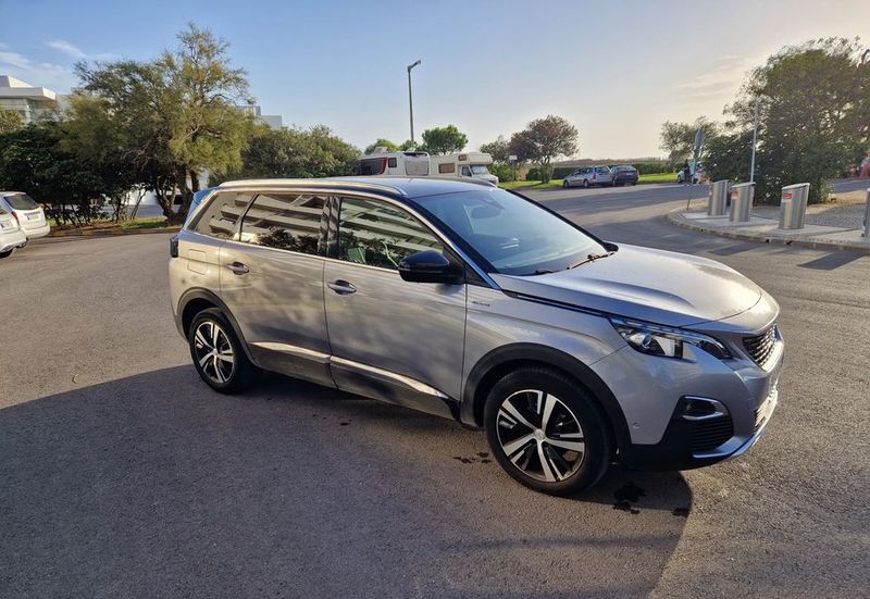Peugeot 5008 • 2020 • 40,000 km 1