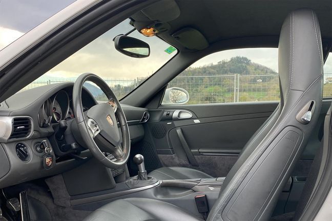 Porsche 911 Turbo • 2006 • 122,500 km 3