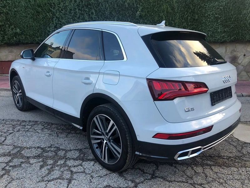 Audi Q5 • 2019 • 119,800 km 3