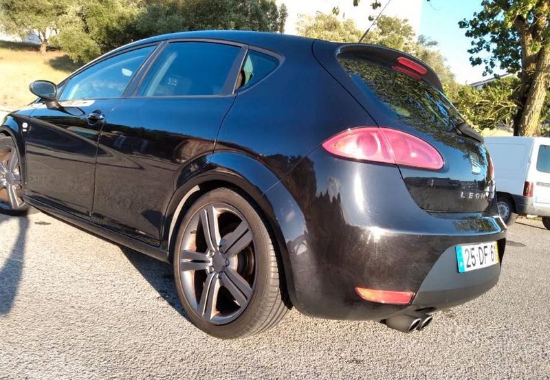 Seat Leon • 2007 • 250,000 km 3