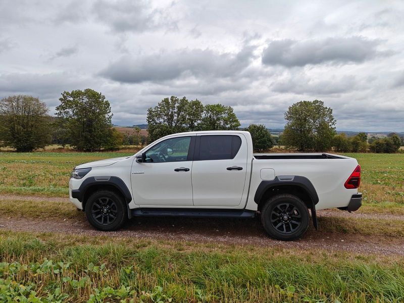 Toyota Hilux • 2021 • 82,500 km 1
