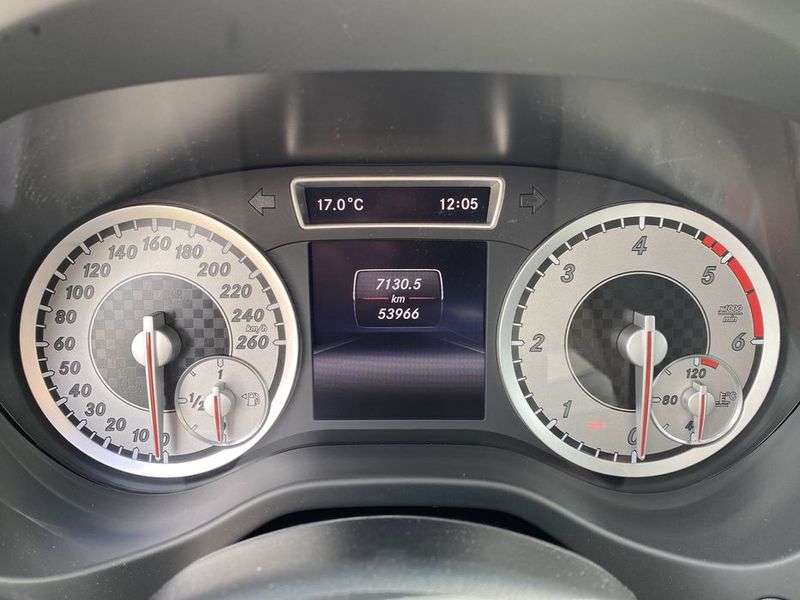 Mercedes-Benz A • 2016 • 54,000 km 5