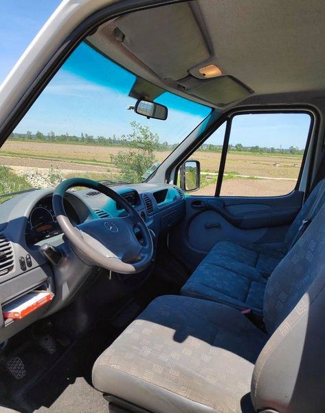 Mercedes-Benz Sprinter • 2004 • 100,000 km 4