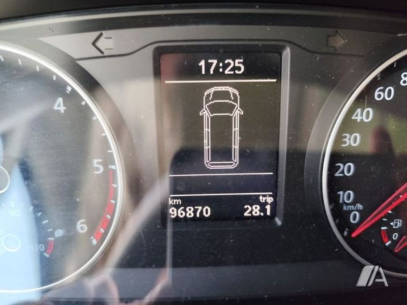 Volkswagen California • 2017 • 97,000 km 21