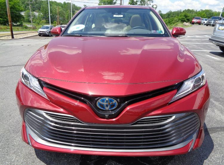 Toyota Camry • 2020 • 2,020 km 9