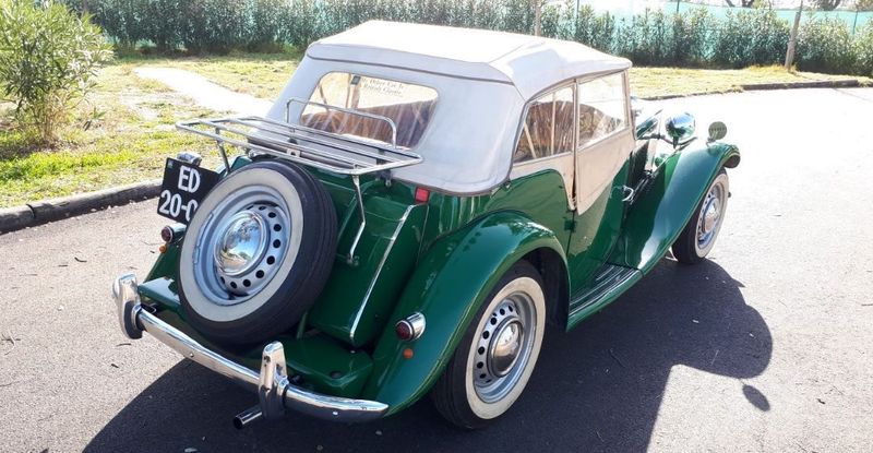 Cadillac ATS Coupe • 1953 • 67,000 km 6