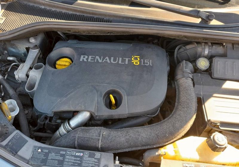 Renault Clio • 2008 • 240,000 km 5