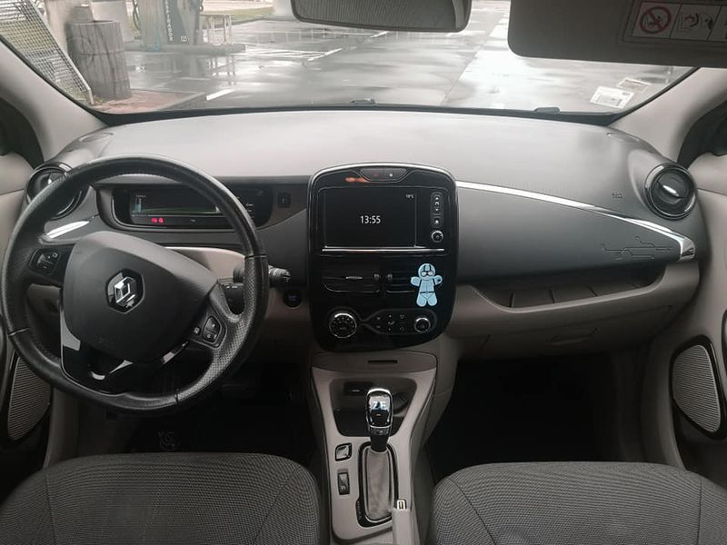 Renault Zoé • 2018 • 170,000 km 3