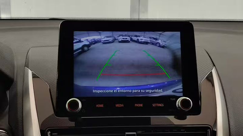 Mitsubishi Eclipse Cross • 2023 • 49,505 km 9