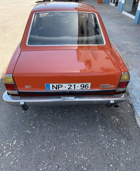 Fiat 124 Spider • 1980 • 89,999 km 2