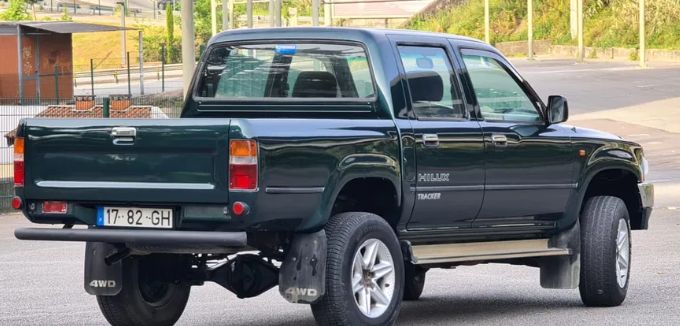 Toyota Hilux • 1996 • 450,000 km 2