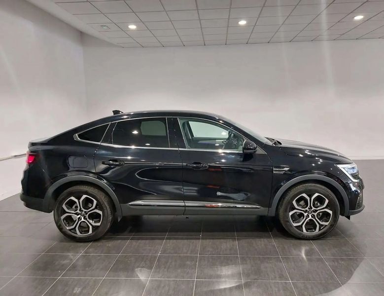 Renault Captur • 2022 • 21,045 km 8