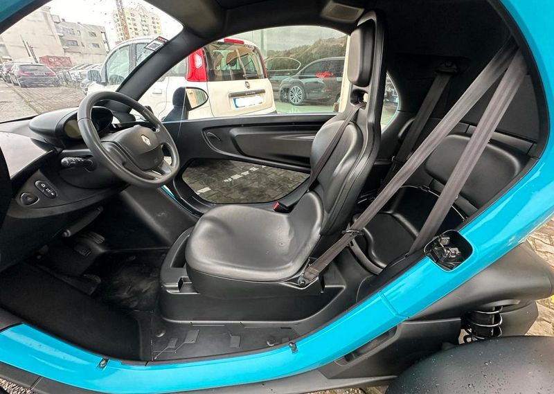 Renault Twingo • 2013 • 11,113 km 6