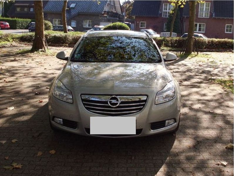 Opel Insignia • 2009 • 180,500 km 1