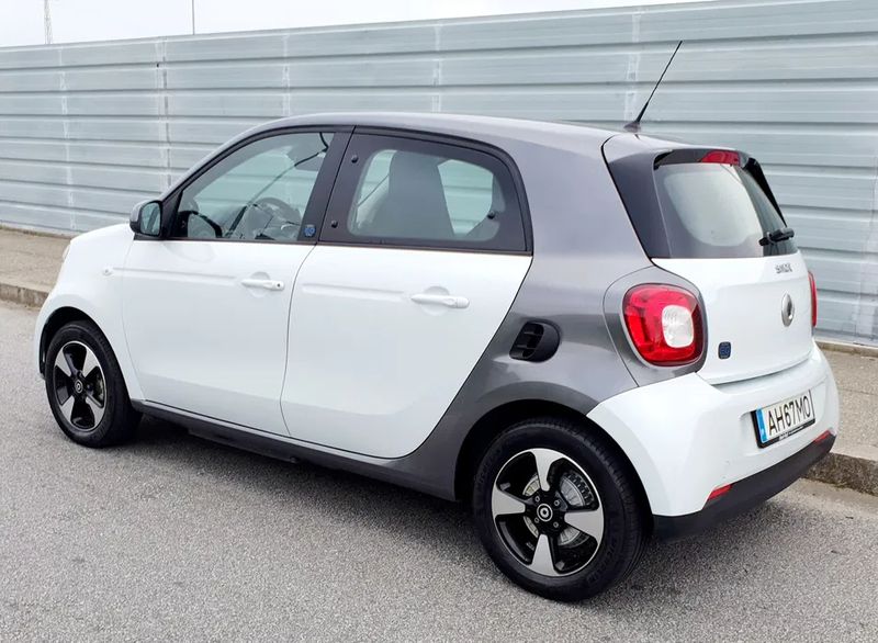 Smart Forfour • 2020 • 13,000 km 3