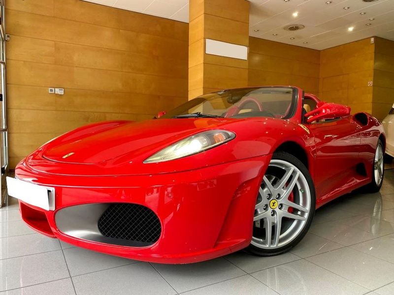 Ferrari F430 • 2007 • 88,000 km 4