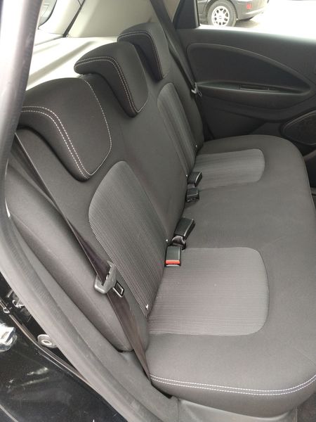 Renault Zoé • 2017 • 80,000 km 5