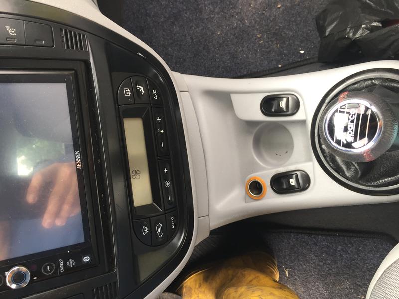 Citroën C3 • 2007 • 165,000 km 25