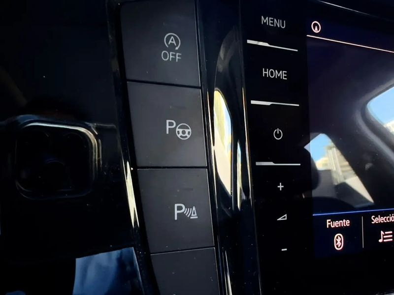 Volkswagen Touareg • 2020 • 69,000 km 2