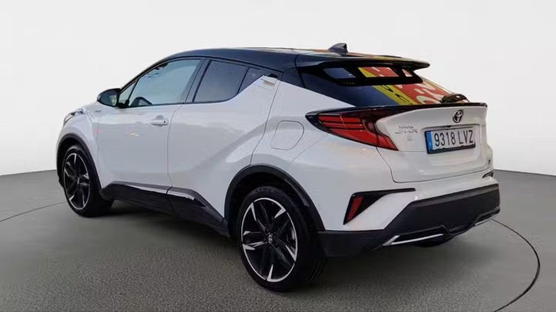 Toyota C-HR • 2022 • 63,830 km 7