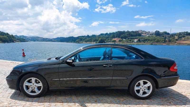 Mercedes-Benz CLK-Class • 2003 • 199,999 km 6