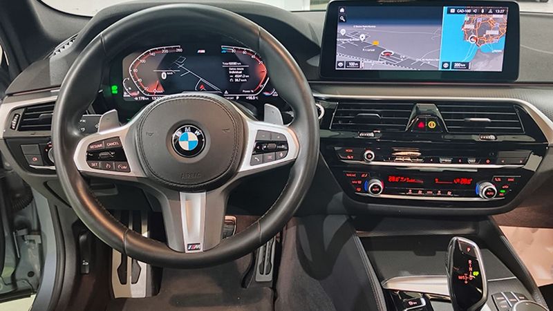 BMW 520D • 2020 • 62,080 km 13