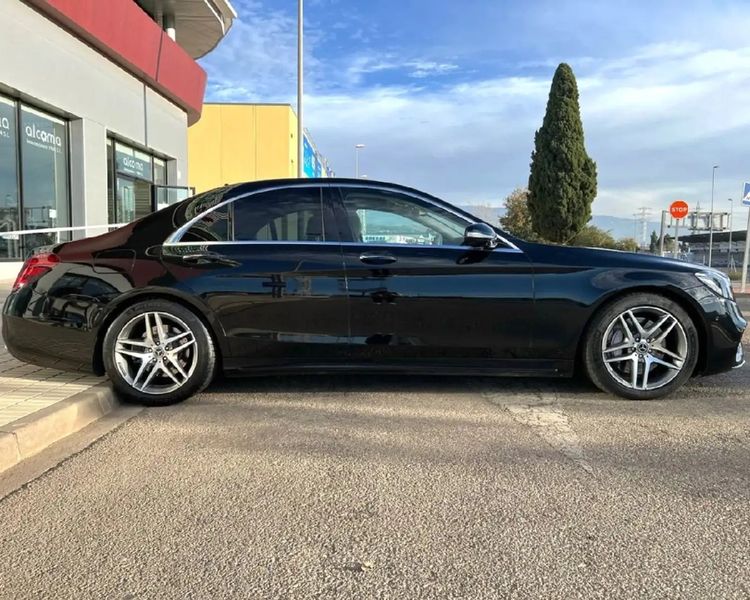 Mercedes-Benz S-Class • 2019 • 158,600 km 3