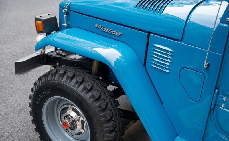 Toyota Belta • 1980 • 60,000 km 6