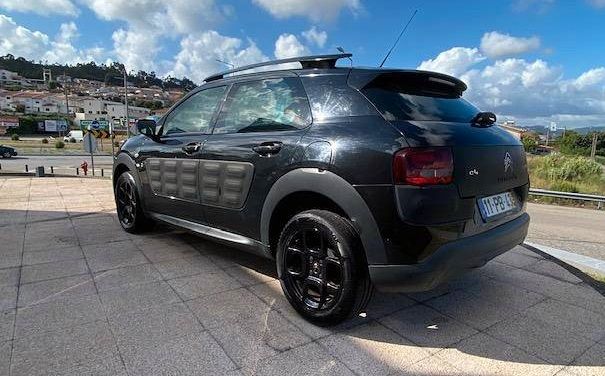 Citroën C4 • 2014 • 120,000 km 3