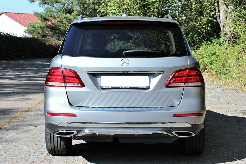 Mercedes-Benz GLE • 2016 • 166,900 km 6