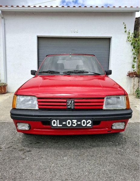 Peugeot 205 • 1988 • 60,000 km 5