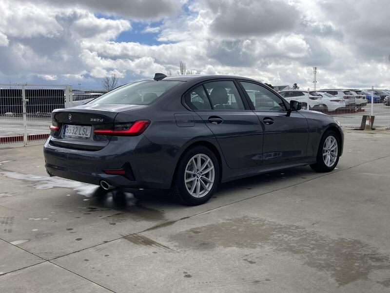 BMW 3 Series • 2021 • 81,000 km 5