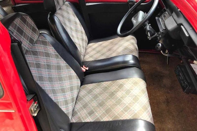 Citroën C2 • 1990 • 90,000 km 5