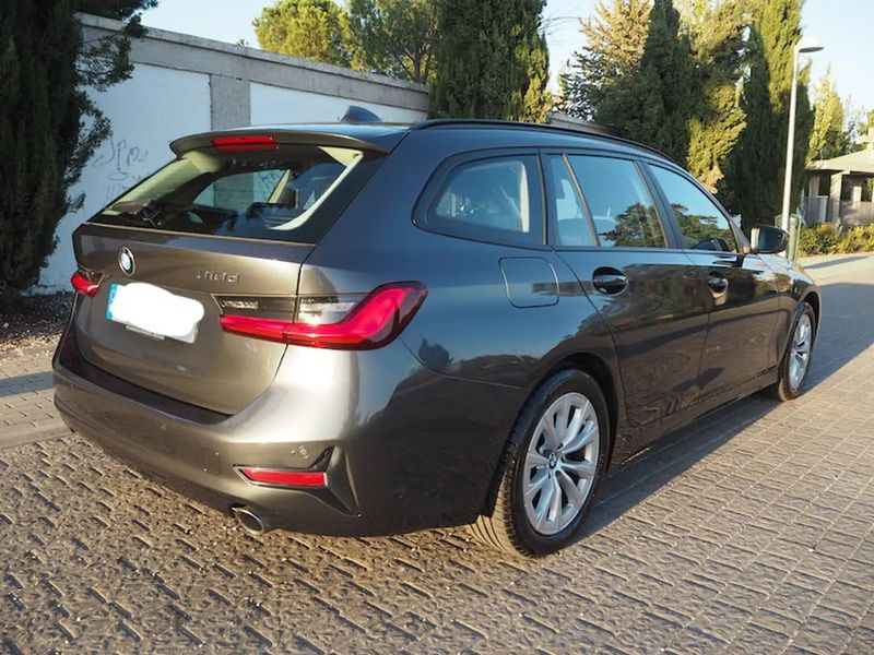 BMW 3 Series • 2021 • 124,000 km 4
