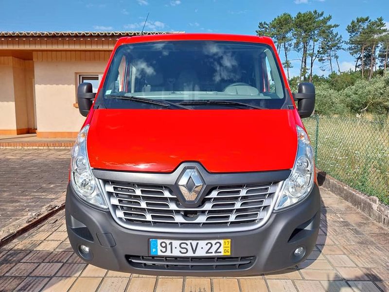 Renault Master • 2017 • 205,000 km 2