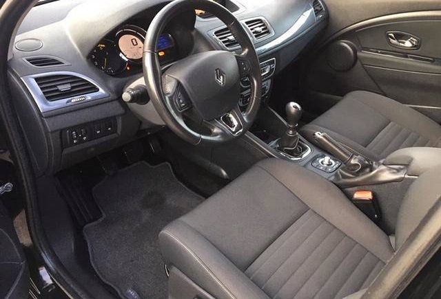 Renault Mégane • 2015 • 180,000 km 2