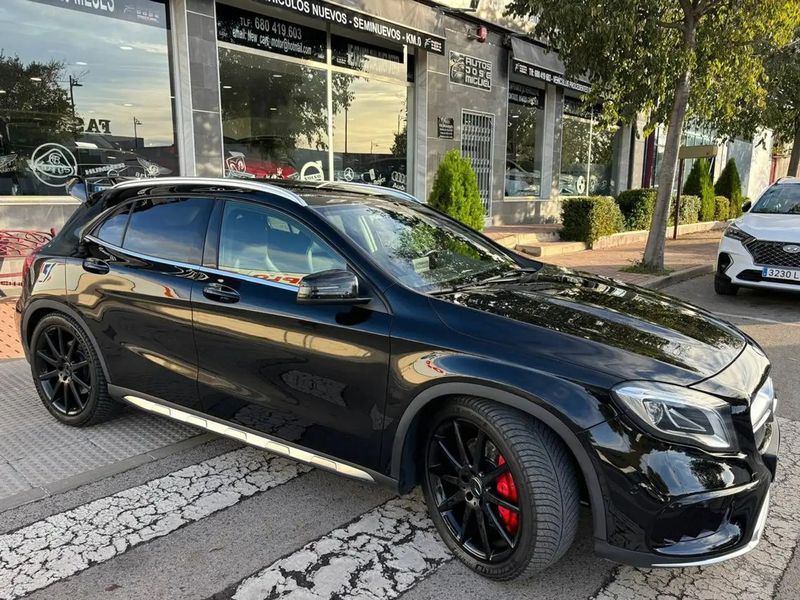 Mercedes-Benz GLA-Class • 2019 • 104,000 km 2