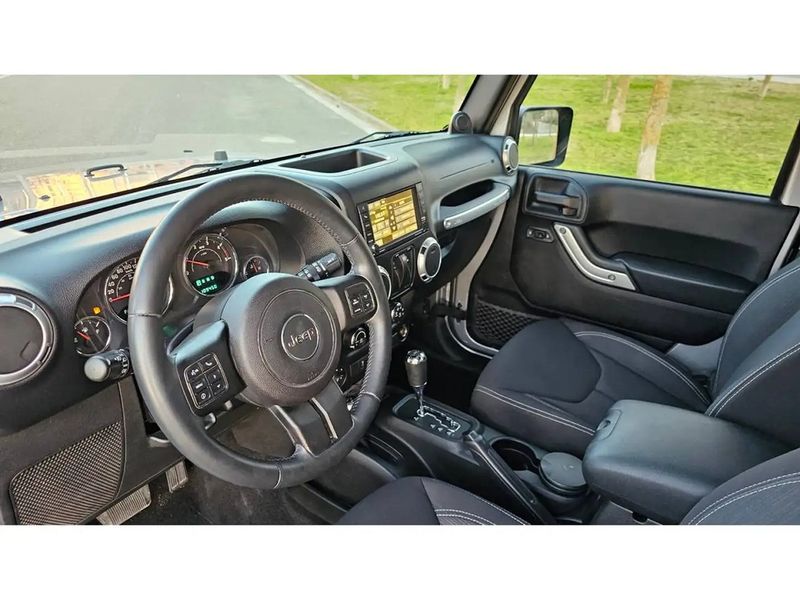 Jeep Wrangler • 2013 • 109,500 km 6