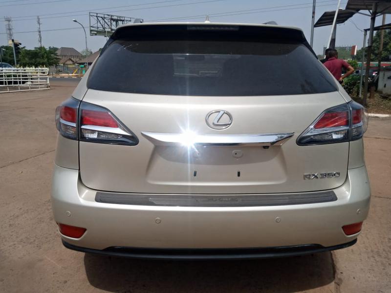 Lexus RX • 2013 • 42,800 km 5