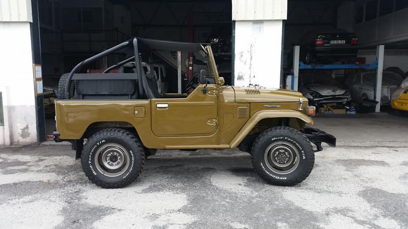 Toyota Land Cruiser • 1980 • 76,000 km 2