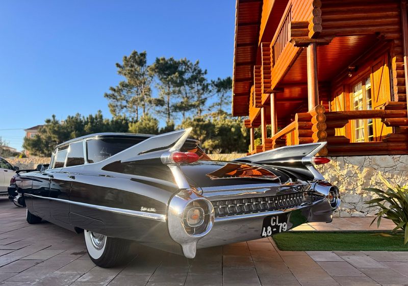 Cadillac DeVille • 1959 • 60,000 km 9